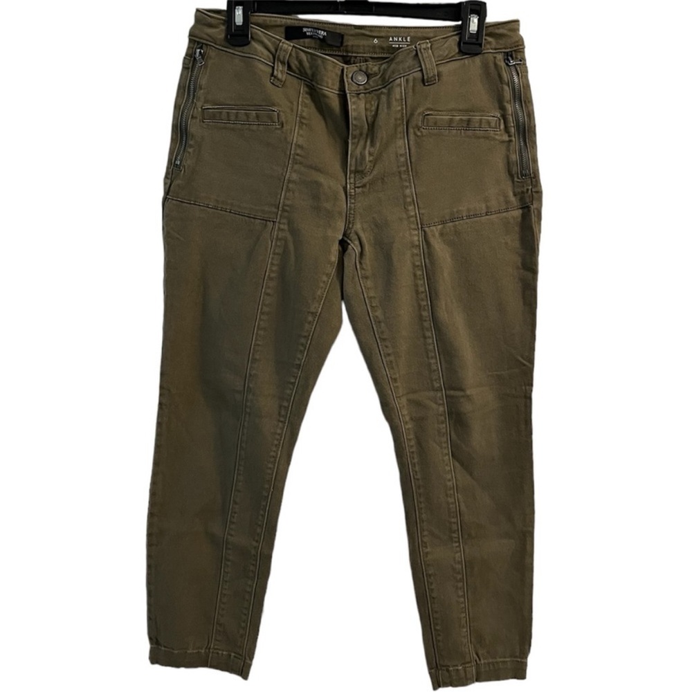 SIMPLY VERA VERA WANG DISTRESSED DENIM SKINNY IN OLIVE